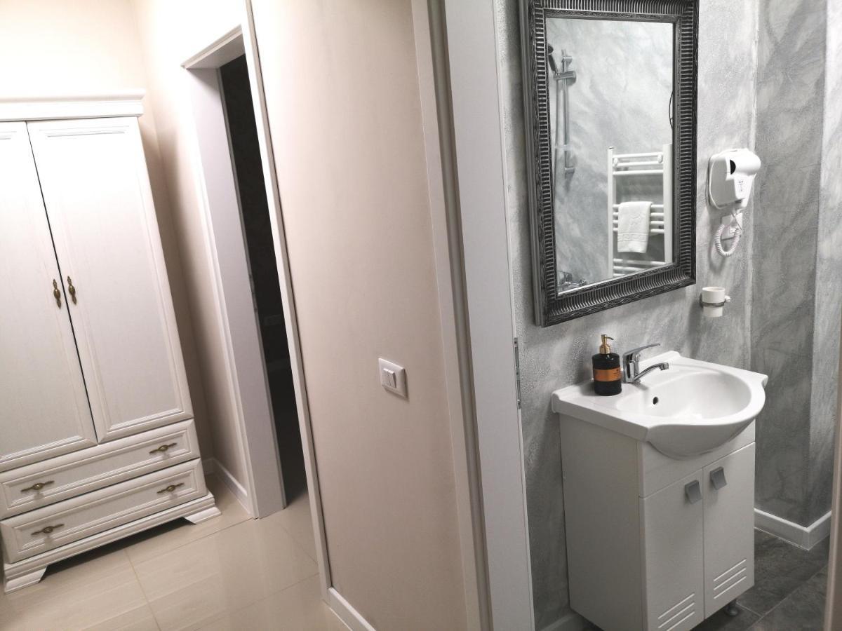 Yns Rooms Iasi Extérieur photo